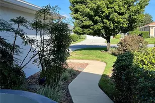 27106 Greenfly Orchid Ln, Leesburg, FL 34748 - Photo 4