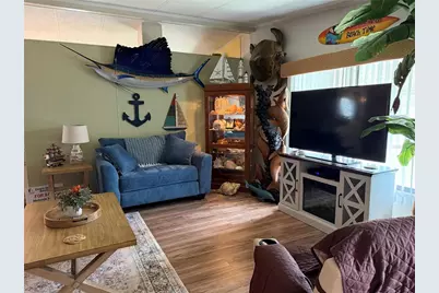 111 Winterberry Avenue, Wildwood, FL 34785 - Photo 6