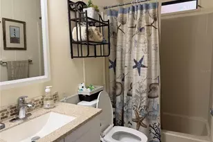 111 Winterberry Ave, Wildwood, FL 34785 - Photo 10