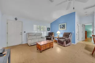 3001 Sandy Ln, The Villages, FL 32162 - Photo 8