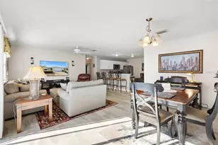 2558 Carrington Ct, The Villages, FL 32162 - Photo 6