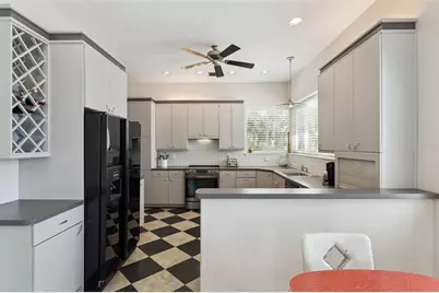 190 Crystal Lake Drive, Clermont, FL 34711 - Photo 22