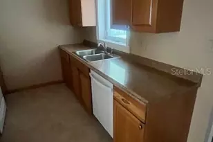 1021 Sun Country Ct, Mount Dora, FL 32757 - Photo 8