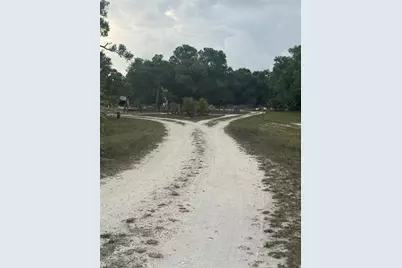 10963 SE Shelfer Avenue, Arcadia, FL 34266 - Photo 4