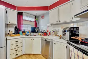 223 Paradise S, Leesburg, FL 34788 - Photo 8