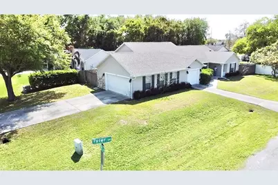 1220 Myrtle Avenue, Saint Cloud, FL 34771 - Photo 2