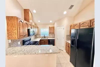 1220 Myrtle Avenue, Saint Cloud, FL 34771 - Photo 4