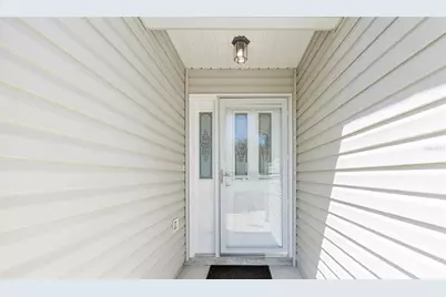 1397 Eagle Ridge Drive, The Villages, FL 32162 - Photo 4