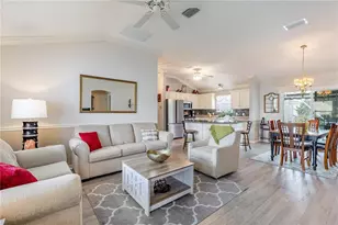 2104 Callaway Dr, The Villages, FL 32162 - Photo 14