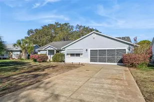 828 Dundee Cir, Leesburg, FL 34788 - Photo 2