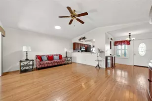 62 Westwood Dr, Leesburg, FL 34748 - Photo 10