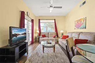 4021 Venetian Bay Dr, Kissimmee, FL 34741 - Photo 2