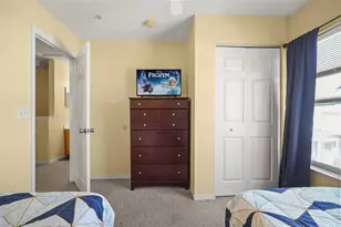 4021 Venetian Bay Dr, Kissimmee, FL 34741 - Photo 12