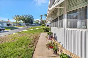 2236 Evergreen Cir, Zellwood, FL 32798 - Photo 4