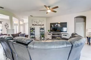 1551 Amaryllis Cir, Orlando, FL 32825 - Photo 6