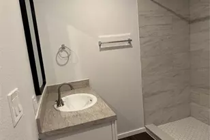 412 S 6th St, Leesburg, FL 34748 - Photo 8