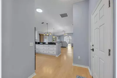 16867 SE 80th Ashgrove Terrace, The Villages, FL 32162 - Photo 6