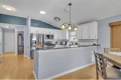 16867 SE 80th Ashgrove Terrace, The Villages, FL 32162 - Photo 8