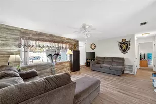 467 Constitution Dr, Orlando, FL 32809 - Photo 10