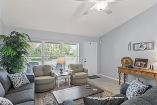 11180 SE 175th Pl, Summerfield, FL 34491 - Photo 10