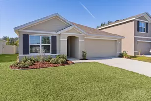 8661 Triumph Cir, Wildwood, FL 34785 - Photo 48