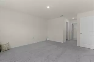 8661 Triumph Cir, Wildwood, FL 34785 - Photo 22