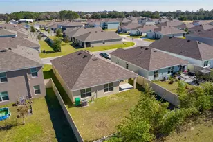 8661 Triumph Cir, Wildwood, FL 34785 - Photo 40