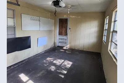 31043 Willow Bank Avenue, Brooksville, FL 34602 - Photo 28