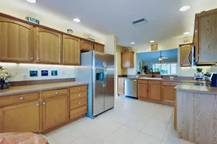 2752 Iris Way, The Villages, FL 32162 - Photo 24