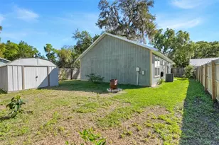 342 NW 9th Ave, Webster, FL 33597 - Photo 22