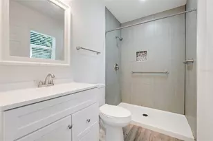 342 NW 9th Ave, Webster, FL 33597 - Photo 14
