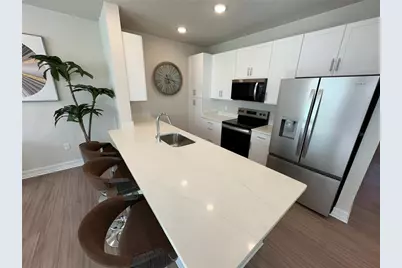 1129 E Caroline Street, Tavares, FL 32778 - Photo 4