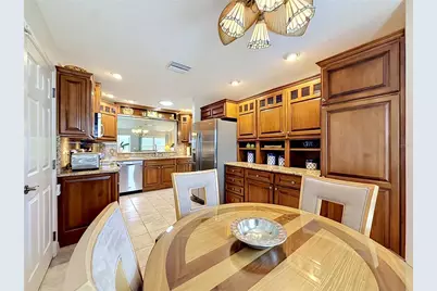 8641 SE 168th Kittredge Loop, The Villages, FL 32162 - Photo 4