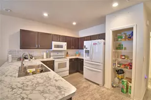 207 Sandestin Dr, Haines City, FL 33844 - Photo 4