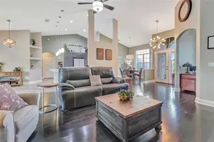 10446 Jardim De Largo St, Clermont, FL 34711 - Photo 8