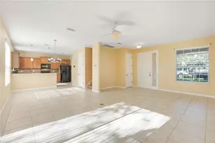 413 Split Oak Ct, Eustis, FL 32736 - Photo 10
