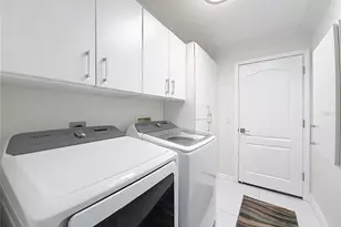 2105 Zaragoza Pl, The Villages, FL 32159 - Photo 32