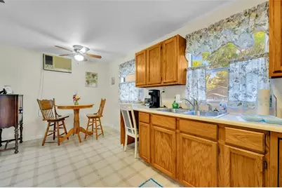 26721 Bloomfield Avenue, Yalaha, FL 34797 - Photo 38