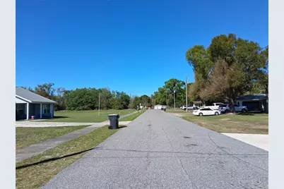 515 Boitnott Lane, Bushnell, FL 33513 - Photo 2