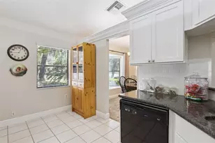 504 Co Rd 468, Fruitland Park, FL 34731 - Photo 14