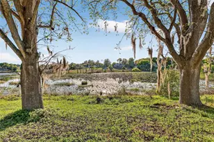 1039 Lake Gracie Dr, Eustis, FL 32726 - Photo 6