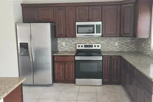 3679 Trianon Dr, Orlando, FL 32818 - Photo 12