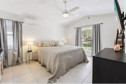 511 Lake Sumner Drive, Groveland, FL 34736 - Photo 20