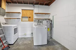 14338 Lake Junietta Dr, Tavares, FL 32778 - Photo 22