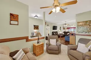 21811 King Henry Ave, Leesburg, FL 34748 - Photo 16