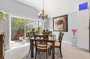 562 Bradford Loop, The Villages, FL 32163 - Photo 14