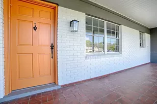 5 Oak St, Yalaha, FL 34797 - Photo 2