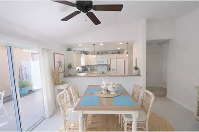 437 Jarquin Way, The Villages, FL 32162 - Photo 6