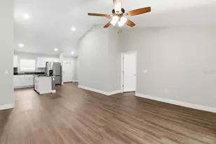 9144 N Peachtree Way, Citrus Springs, FL 34434 - Photo 18