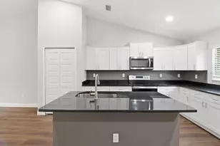 9144 N Peachtree Way, Citrus Springs, FL 34434 - Photo 6